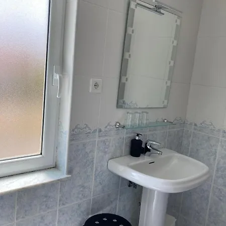 Hostal La Concha Somo Guest house 3*