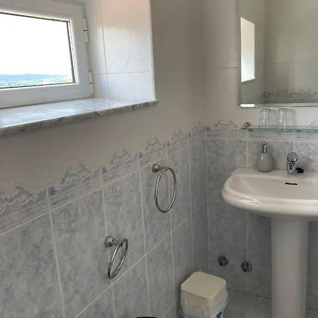Hostal La Concha Somo 3*